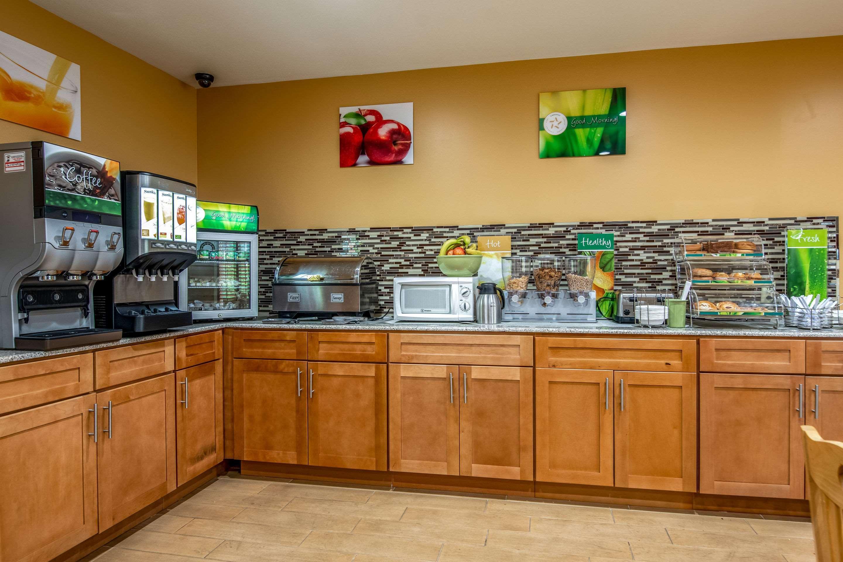 Quality Inn Tully I-81 Zewnętrze zdjęcie