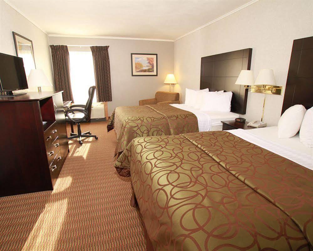 Quality Inn Tully I-81 Zewnętrze zdjęcie